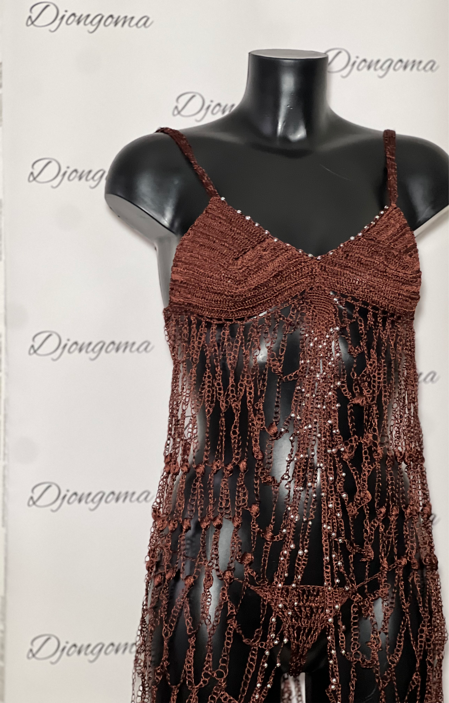 Robe Nissa